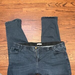 Women's Skinny Jeans in Dark Blue